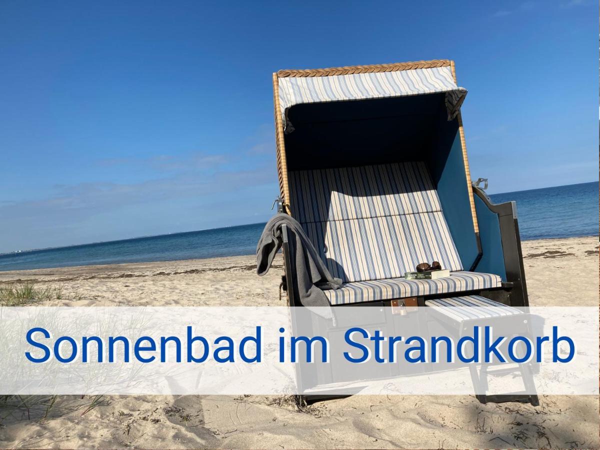 Boeltser Hus Ferienwohnungen Mit Strandkorb Und Kamin 10 Gehminuten Zum Kurtaxefreien Sandstrand Kraksdorf Exterior foto