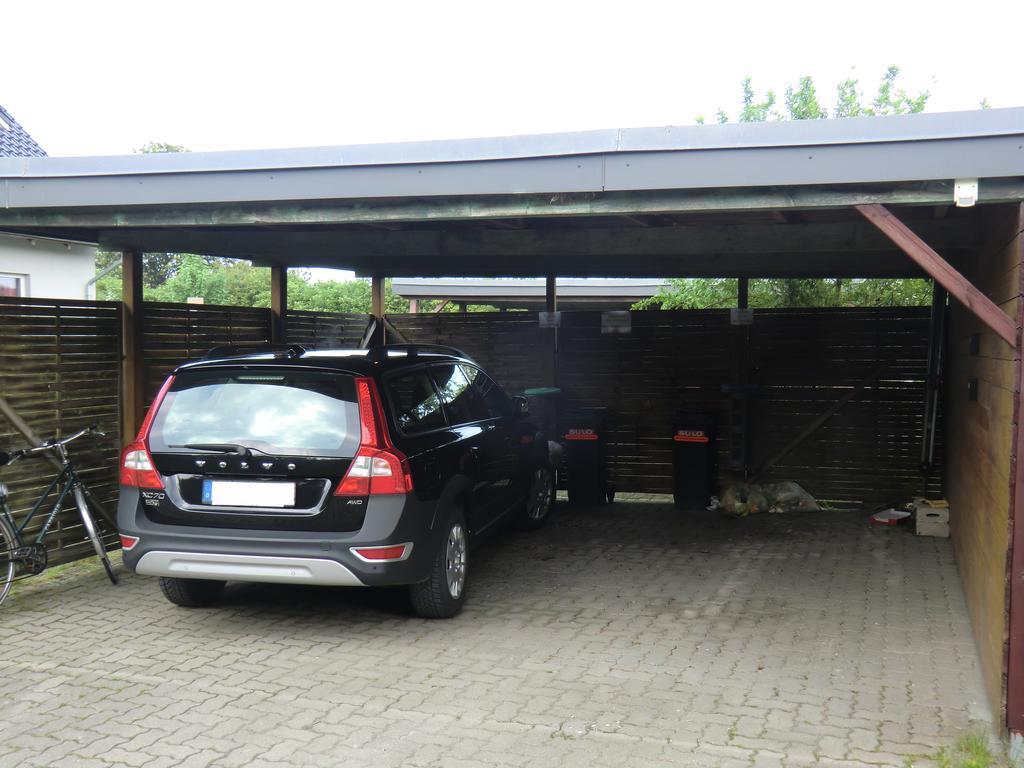 Boeltser Hus Ferienwohnungen Mit Strandkorb Und Kamin 10 Gehminuten Zum Kurtaxefreien Sandstrand Kraksdorf Exterior foto