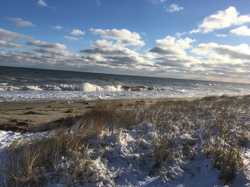 Boeltser Hus Ferienwohnungen Mit Strandkorb Und Kamin 10 Gehminuten Zum Kurtaxefreien Sandstrand Kraksdorf Exterior foto